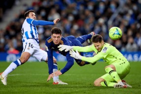 AYX爱游戏正版 唐斯62分空砍史诗级纪录 