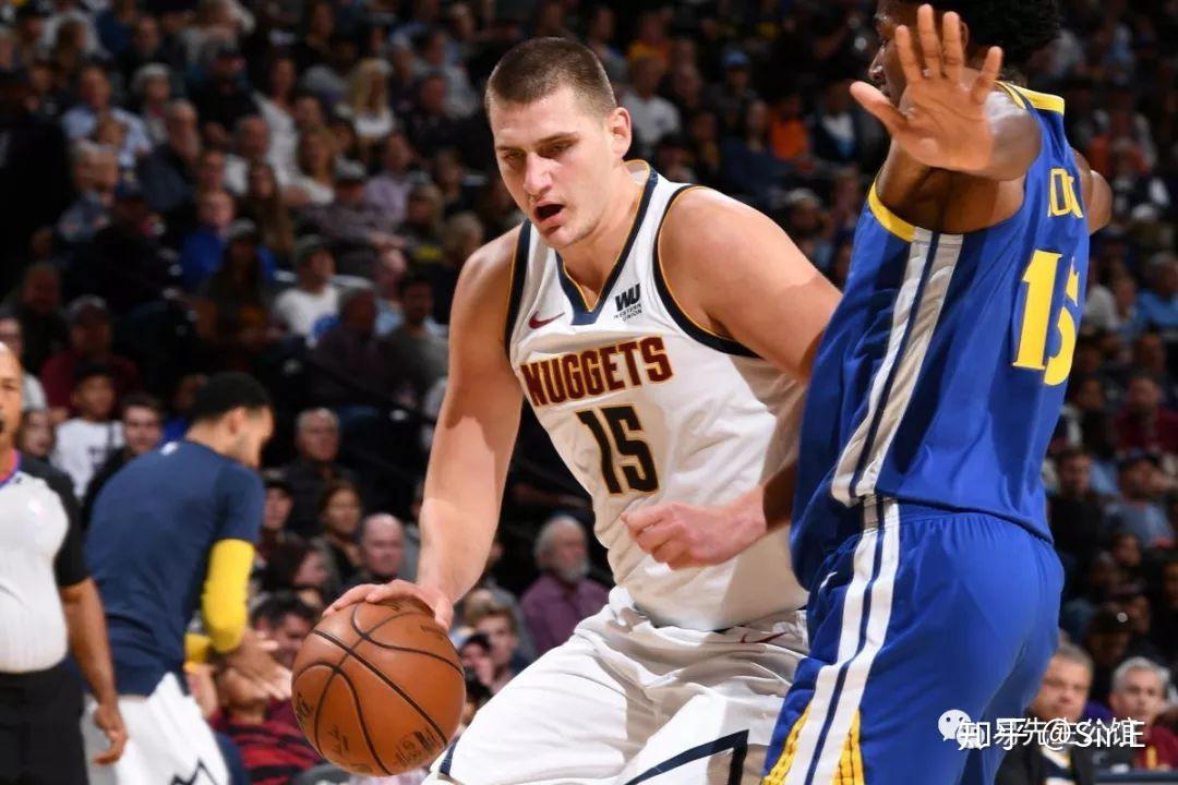  乔丹第一次退役公牛补强了什么球员 