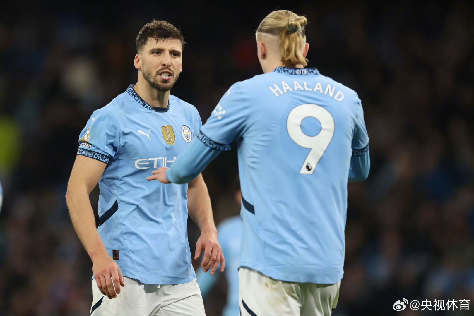 曼联状态回暖备战意大利杯集结日马德里竞技调整名单以备英超，媒体一致点评：字母哥与80激战老鹰分钟的简单介绍