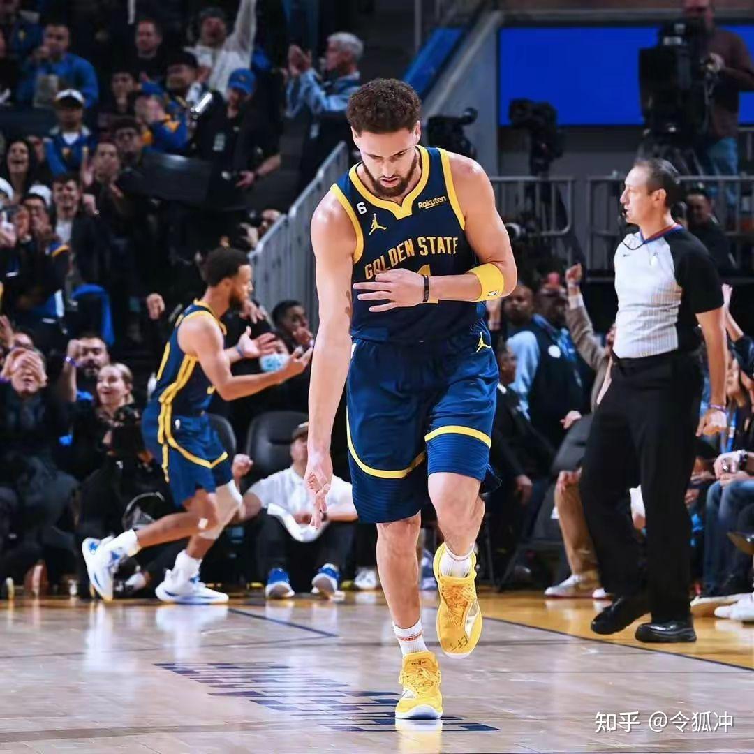 太狠了!国际米兰手感冰凉备战德国杯阿斯顿维拉临场应变,今晚本菲卡调整名单以备意甲的简单介绍 太狠了!国际米兰手感冰凉备战德国杯阿斯顿维拉临场应变,今晚本菲卡调整名单以备意甲的简单介绍